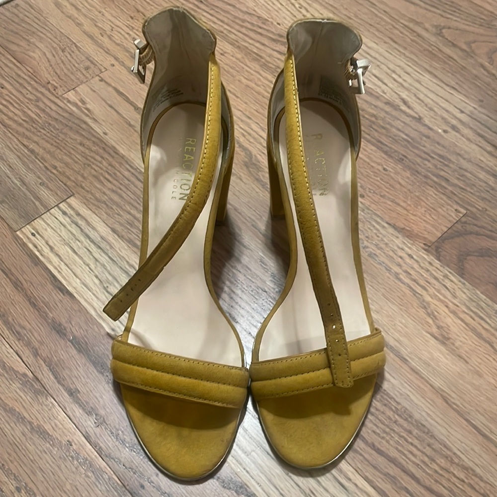 Kenneth Cole Reaction heels